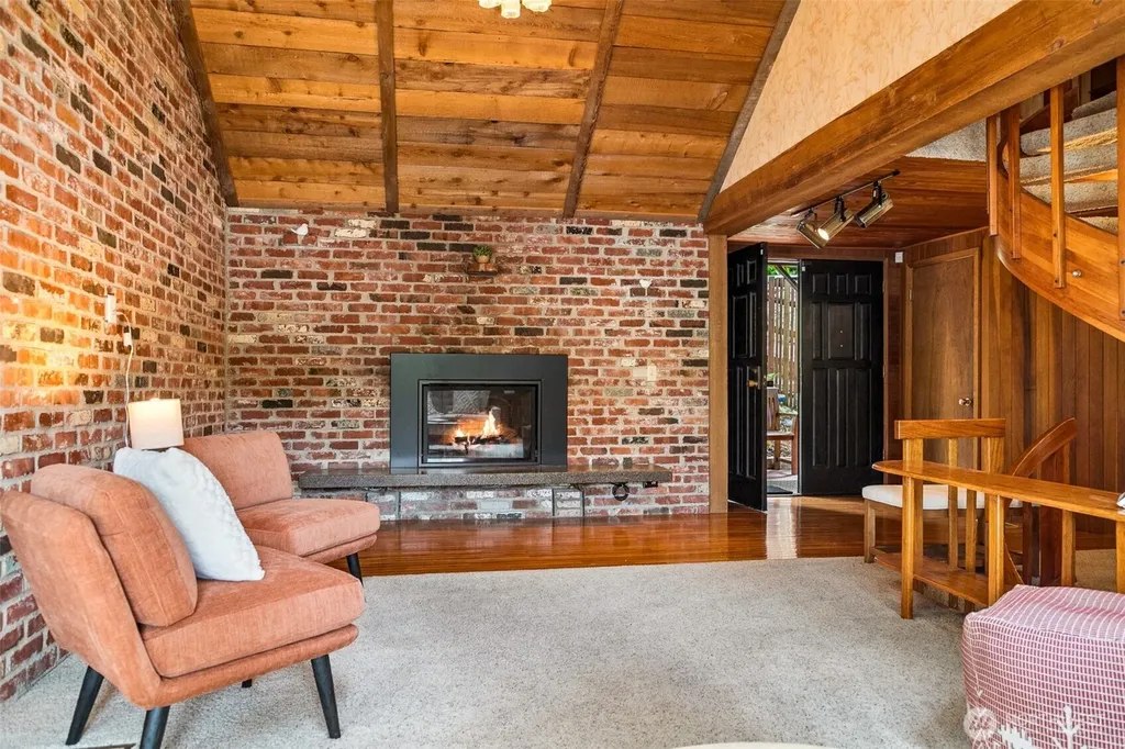 13251 Lake Shore Drive NW Poulsbo WA 98370