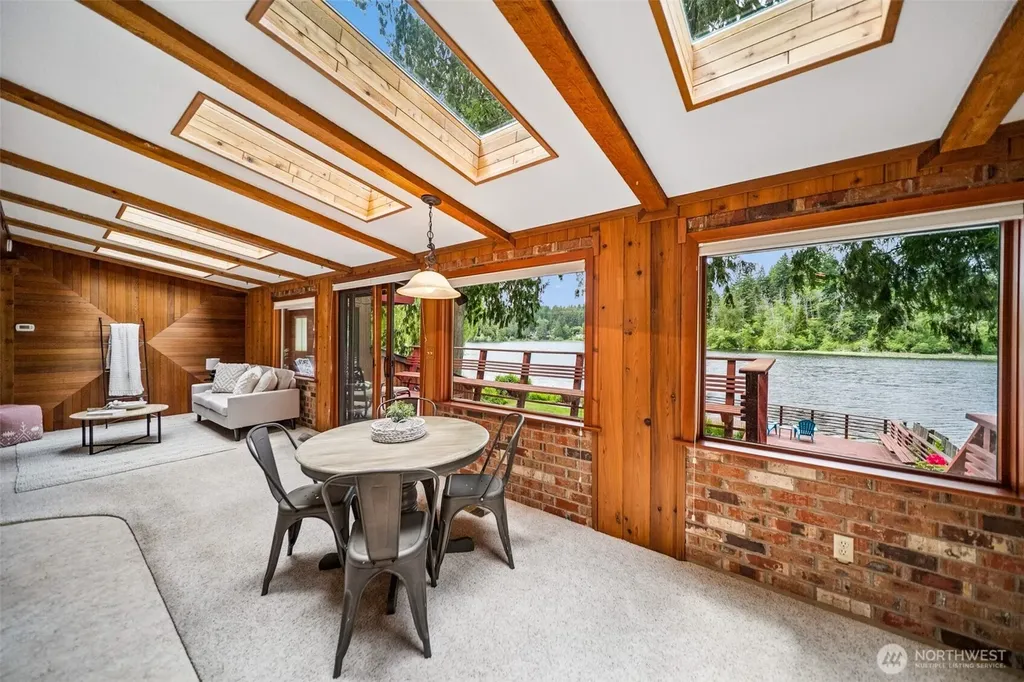 13251 Lake Shore Drive NW Poulsbo WA 98370