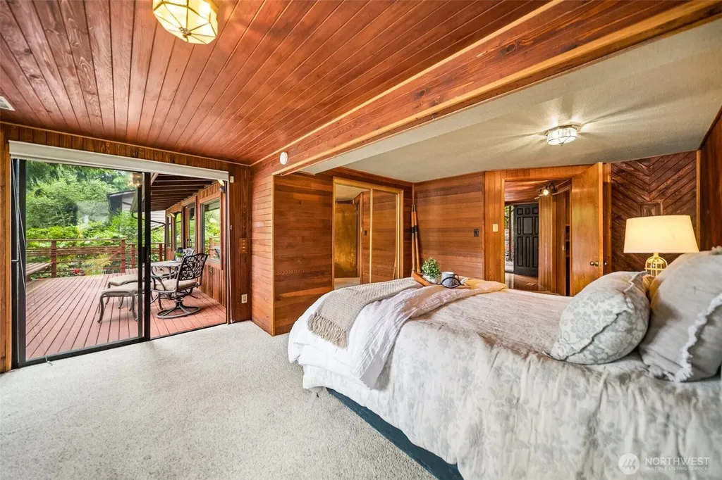 13251 Lake Shore Drive NW Poulsbo WA 98370