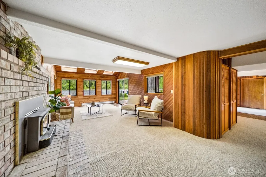 13251 Lake Shore Drive NW Poulsbo WA 98370