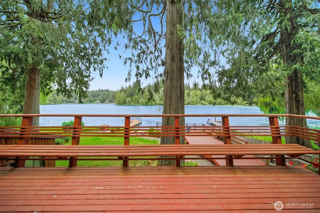 13251 Lake Shore Drive NW Poulsbo WA 98370