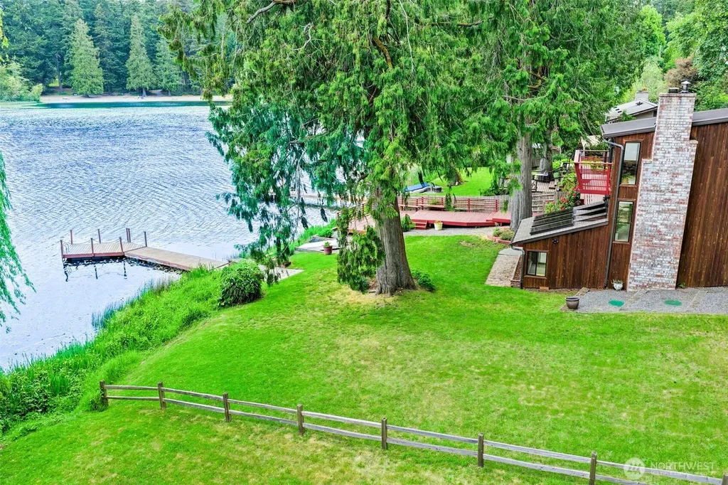 13251 Lake Shore Drive NW Poulsbo WA 98370