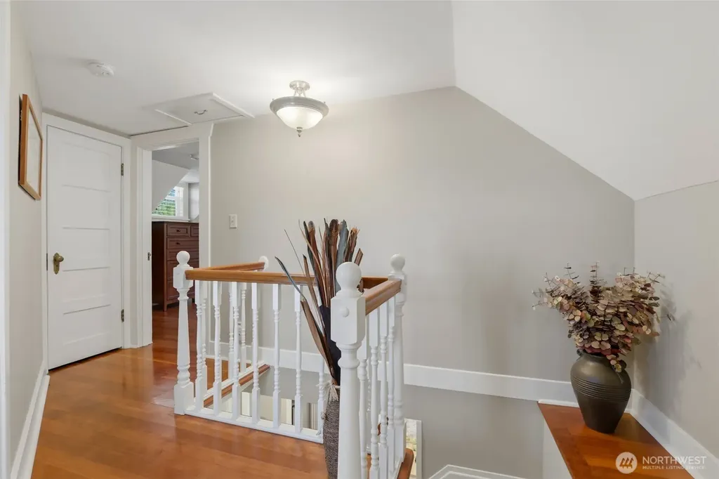 8118 Stinson Avenue Gig Harbor WA 98332