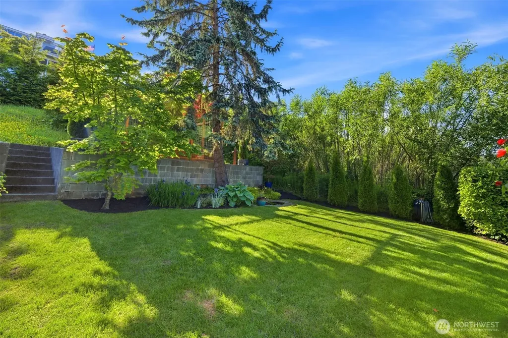 8118 Stinson Avenue Gig Harbor WA 98332