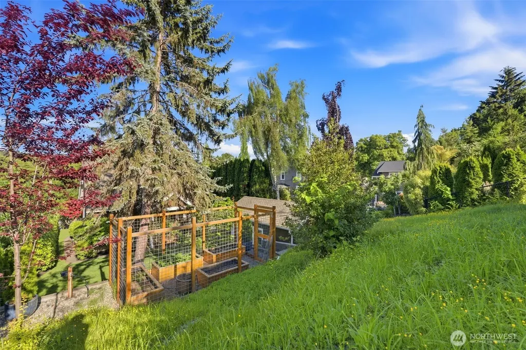 8118 Stinson Avenue Gig Harbor WA 98332