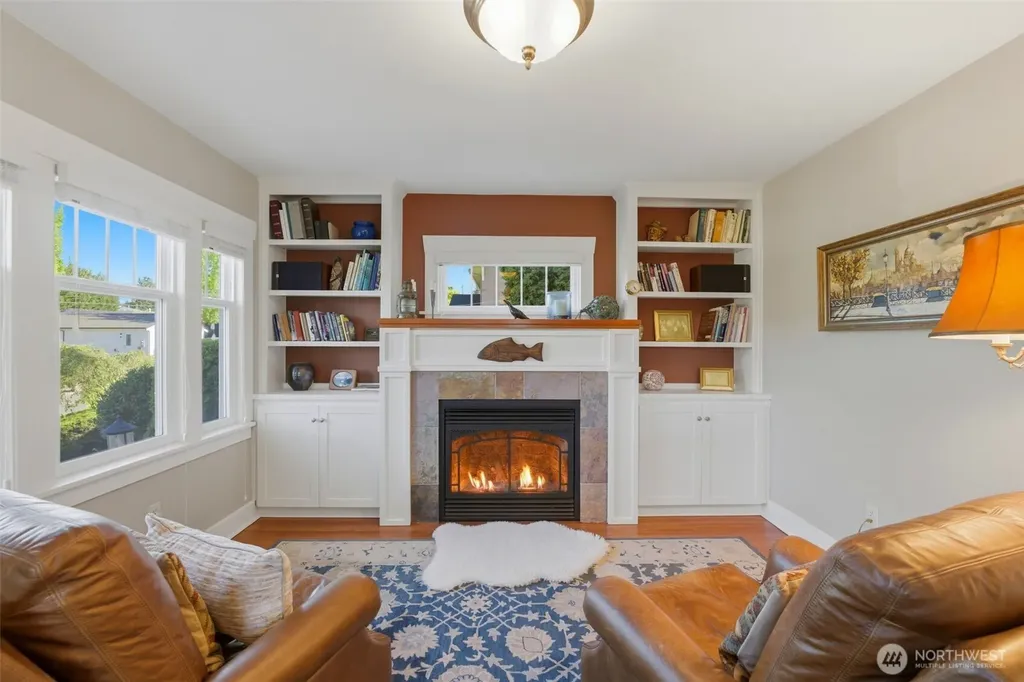 8118 Stinson Avenue Gig Harbor WA 98332
