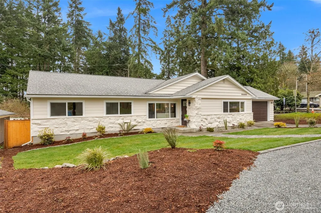 20008 Meridian Place N Shoreline WA 98133