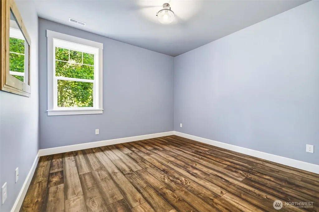 307 Puyallup Street Steilacoom WA 98388