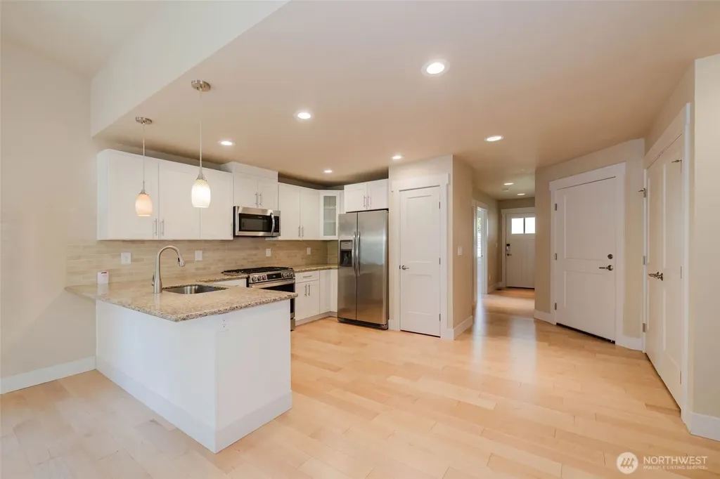 920 E Old Ranch Road Allyn WA 98524