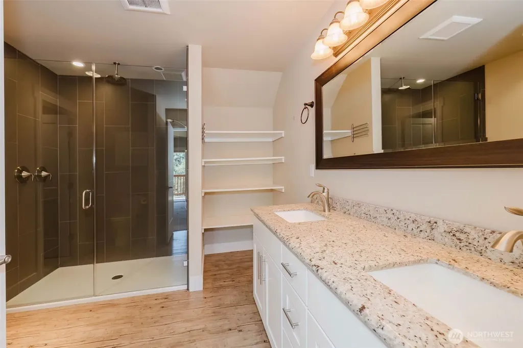 920 E Old Ranch Road Allyn WA 98524
