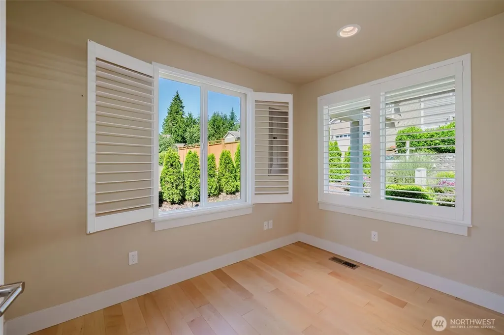 920 E Old Ranch Road Allyn WA 98524