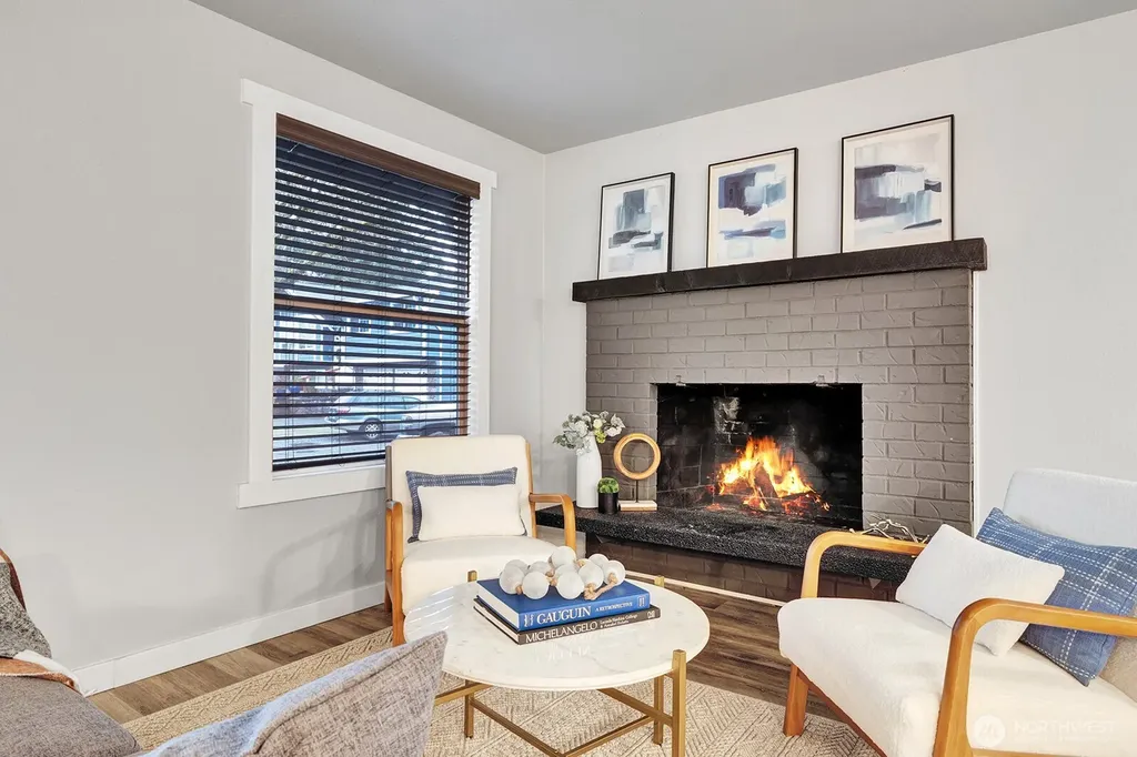 7843 NE 146th Street Kenmore WA 98028