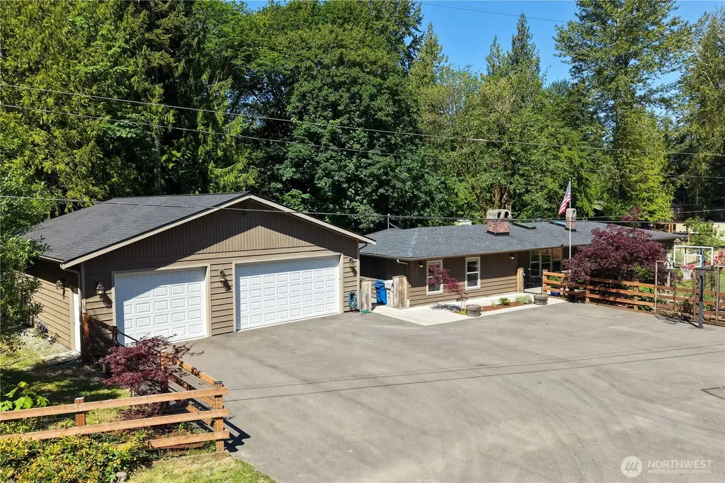 16831 186th Avenue SE Renton WA 98058