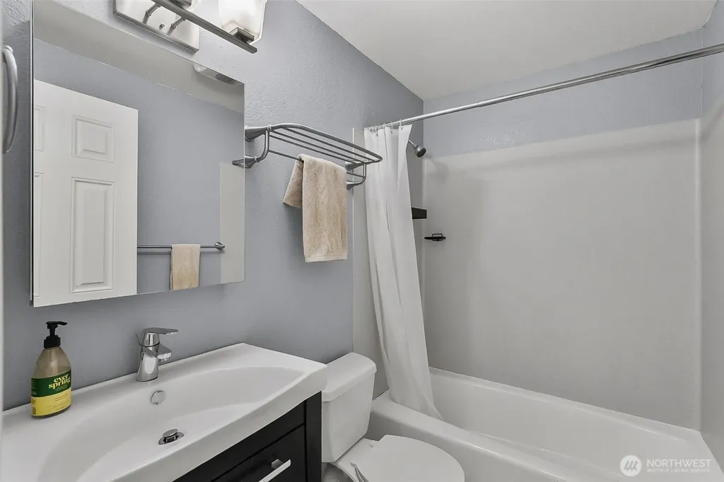 2114 186th Place SE Bothell WA 98012