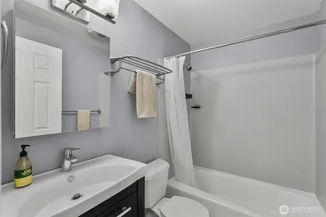 2114 186th Place SE Bothell WA 98012