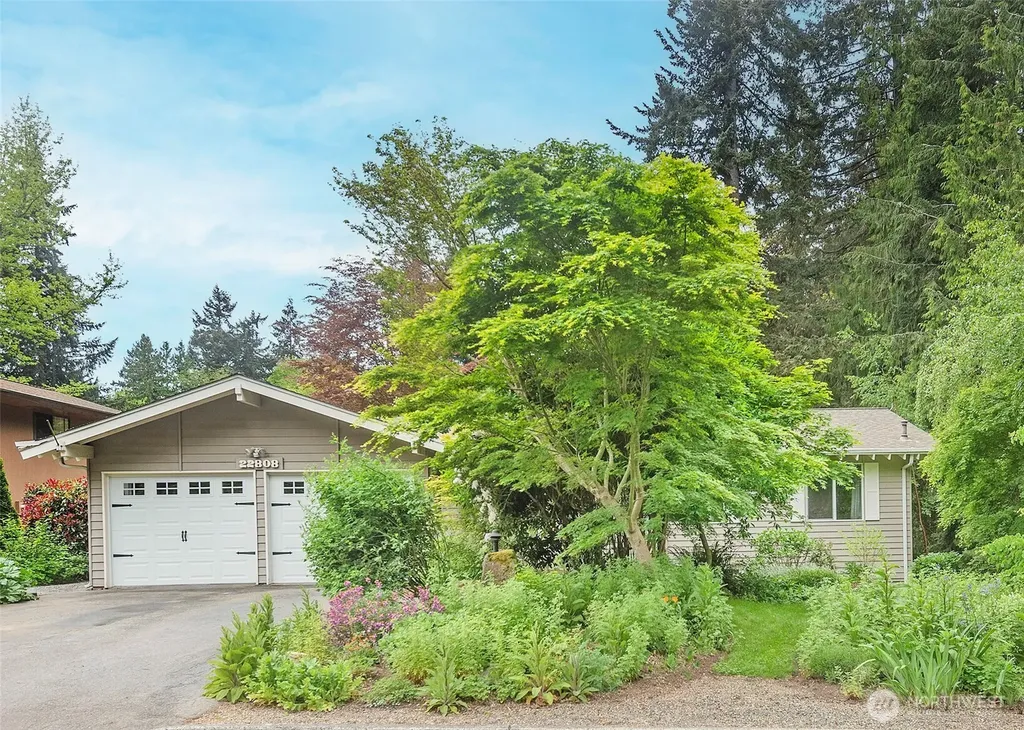 22808 106th Place W Edmonds WA 98020