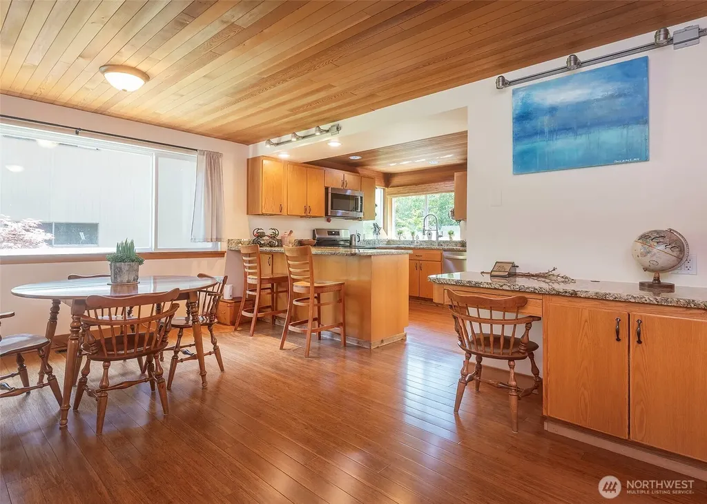 22808 106th Place W Edmonds WA 98020