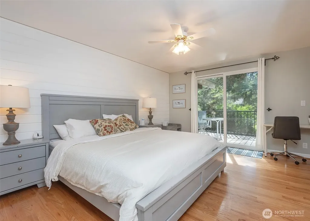 22808 106th Place W Edmonds WA 98020