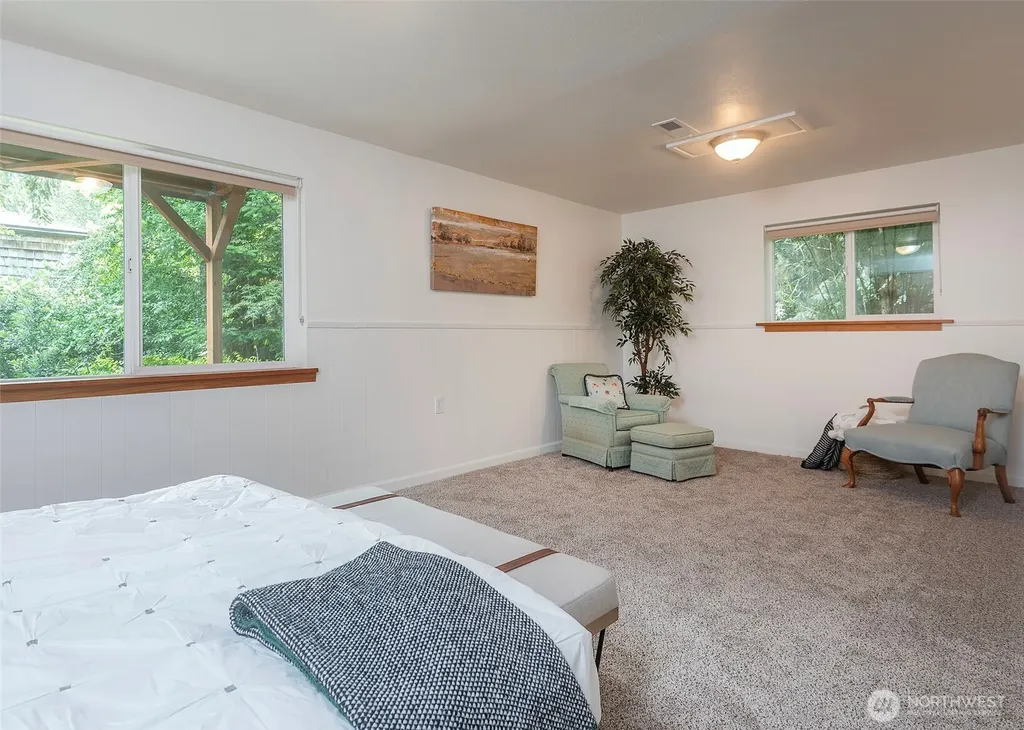 22808 106th Place W Edmonds WA 98020