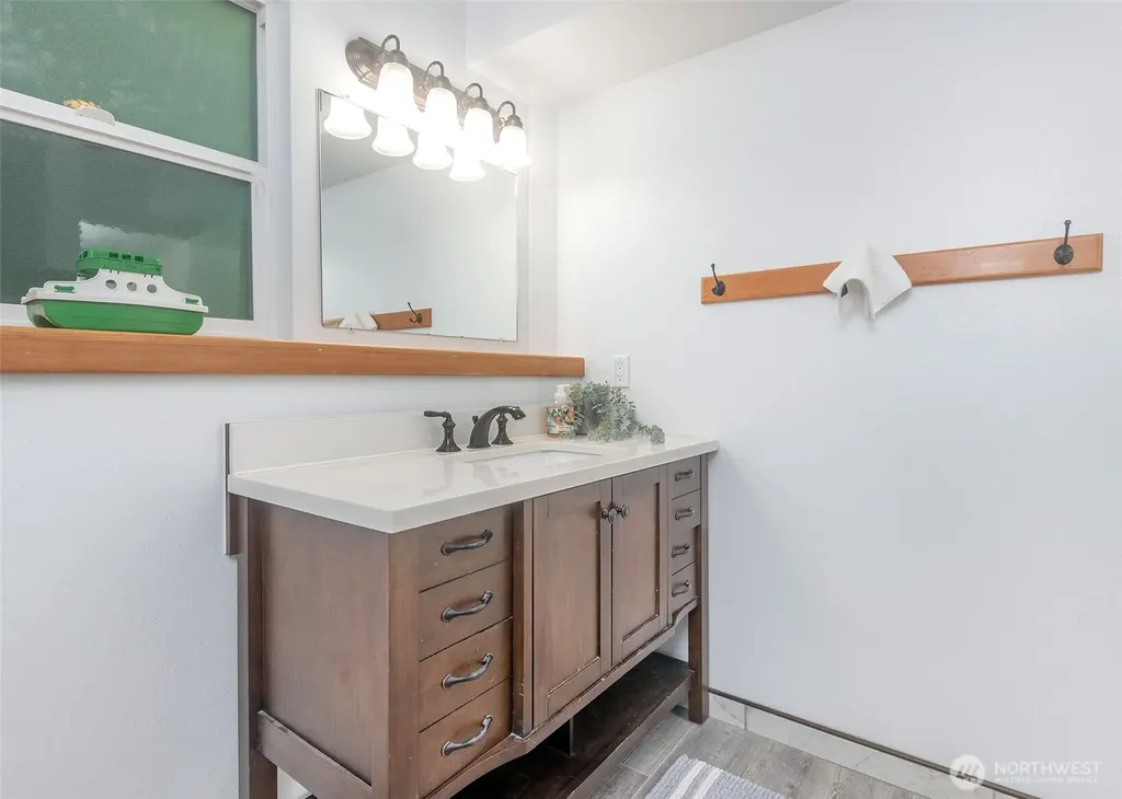 22808 106th Place W Edmonds WA 98020
