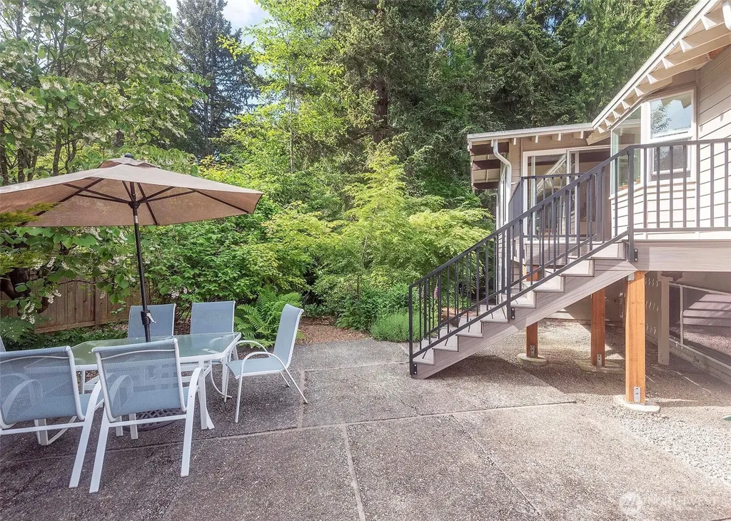 22808 106th Place W Edmonds WA 98020