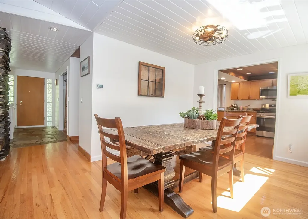 22808 106th Place W Edmonds WA 98020