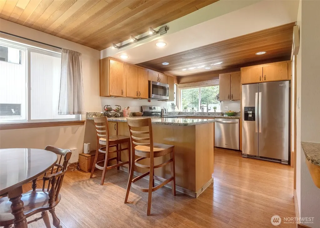 22808 106th Place W Edmonds WA 98020