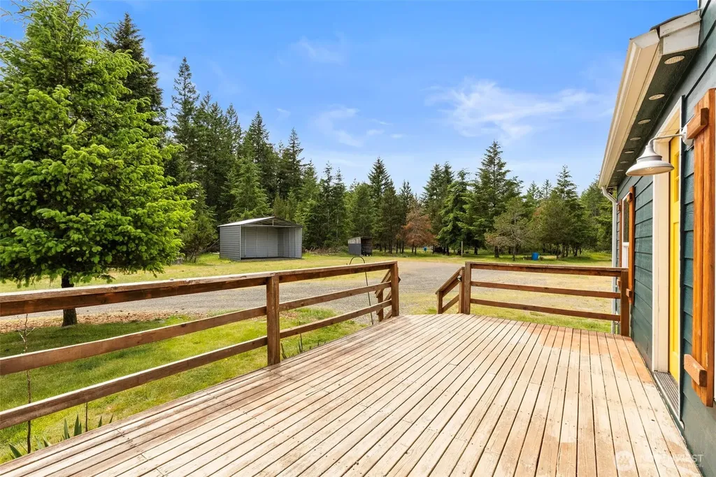 790 W Honeysuckle Shelton WA 98584