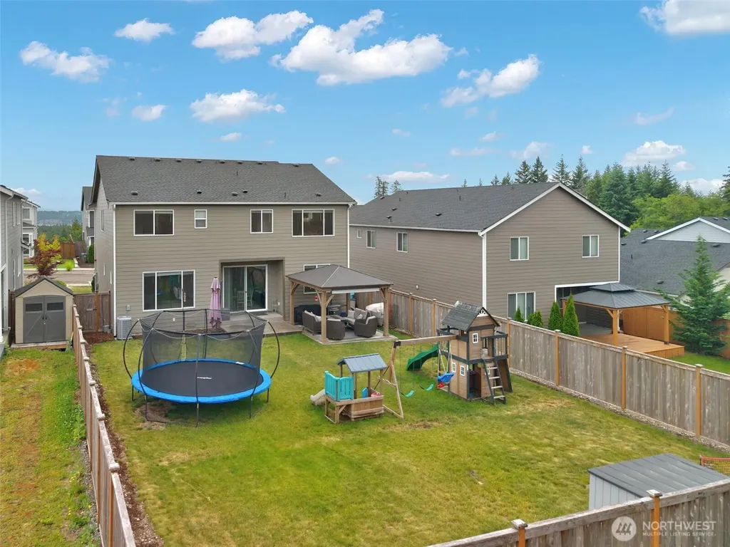 1328 Baker Heights Loop Bremerton WA 98312