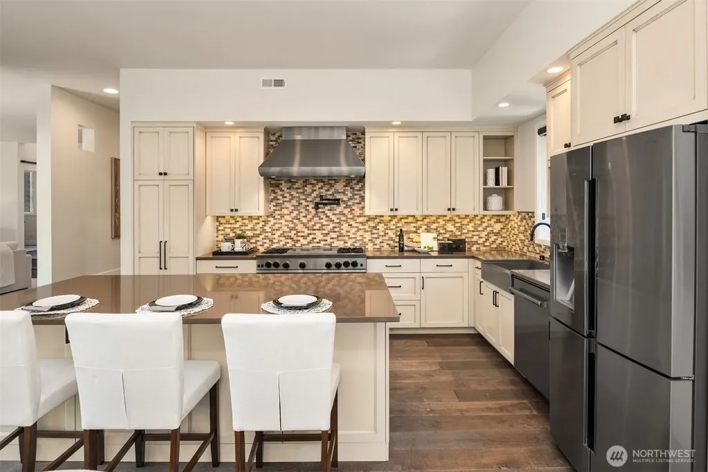 421 16th Lane Kirkland WA 98033