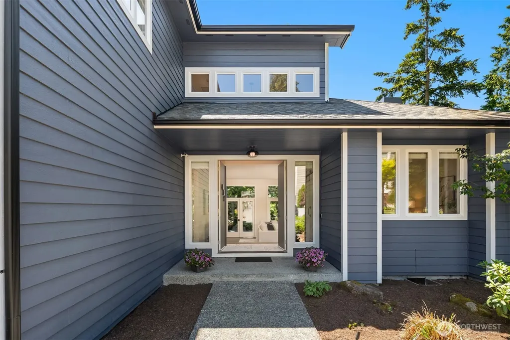 421 16th Lane Kirkland WA 98033