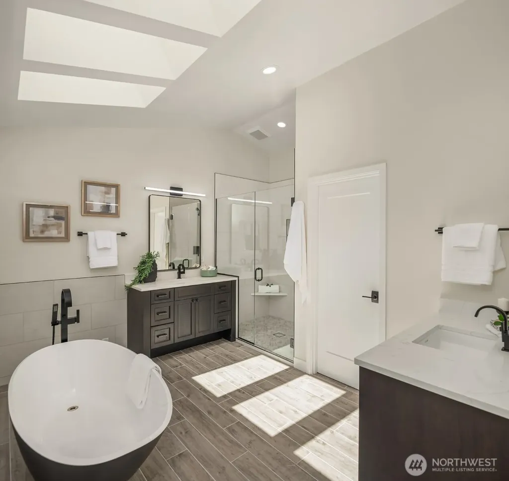 421 16th Lane Kirkland WA 98033