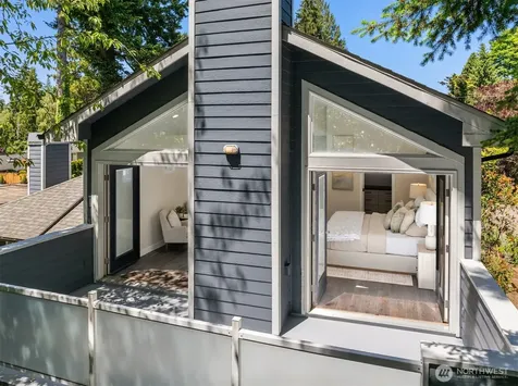 421 16th Lane Kirkland WA 98033