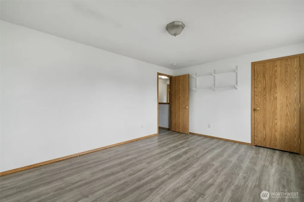 5703 Gateway Lane NE Bremerton WA 98311