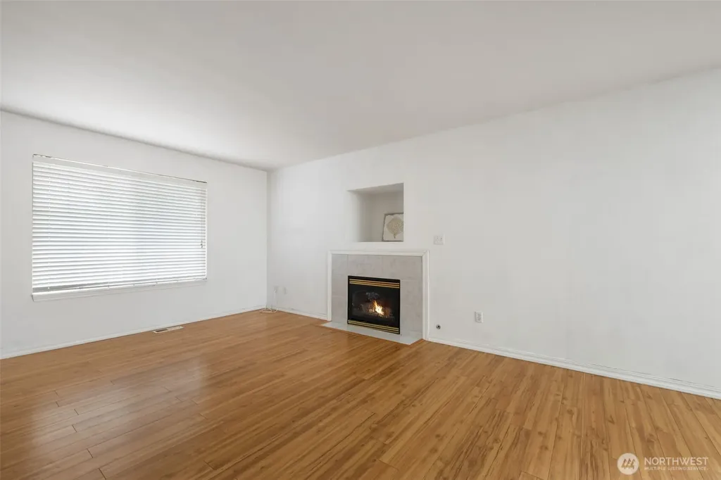 5703 Gateway Lane NE Bremerton WA 98311