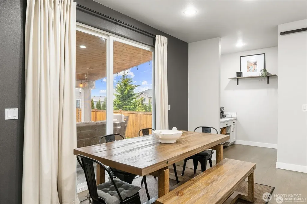 8218 37th Place NE Marysville WA 98270