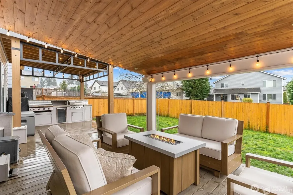 8218 37th Place NE Marysville WA 98270