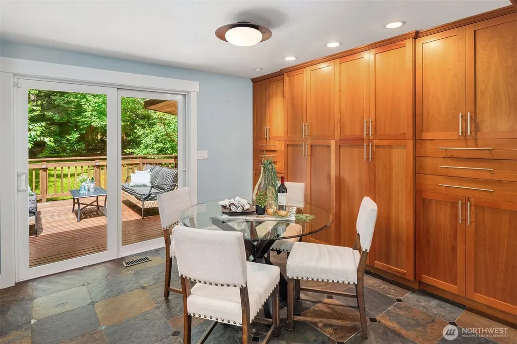 17536 NE 156th Street Woodinville WA 98072