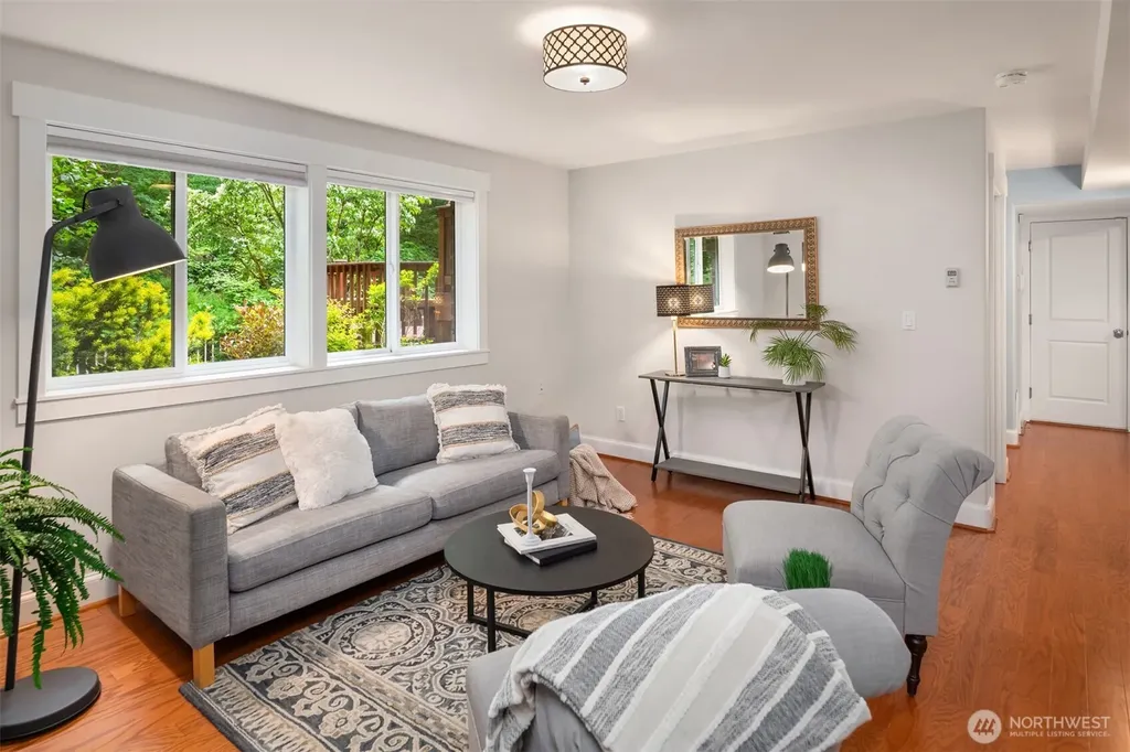 17536 NE 156th Street Woodinville WA 98072