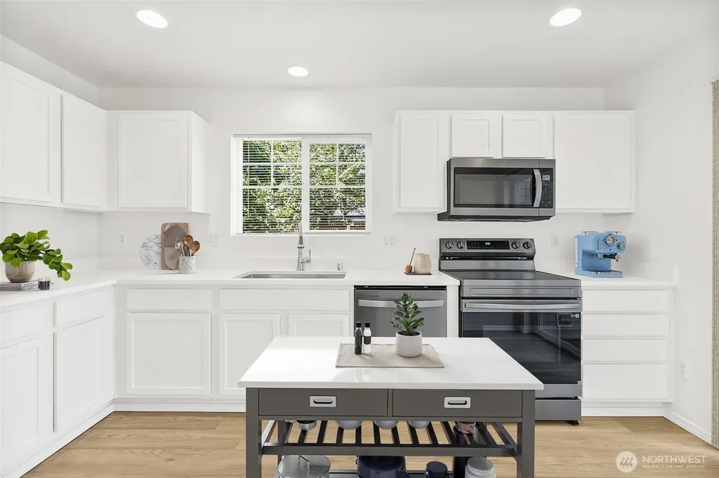 34922 SE Swenson Street Snoqualmie WA 98065
