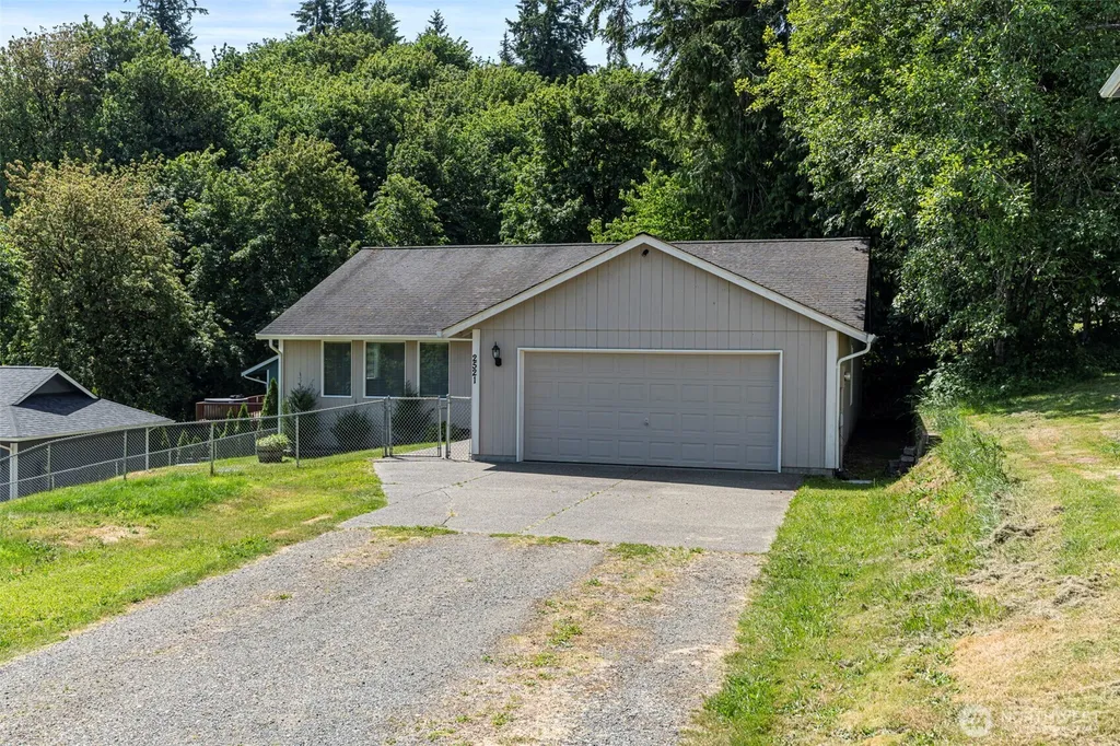 2521 123rd Avenue SW Olympia WA 98512