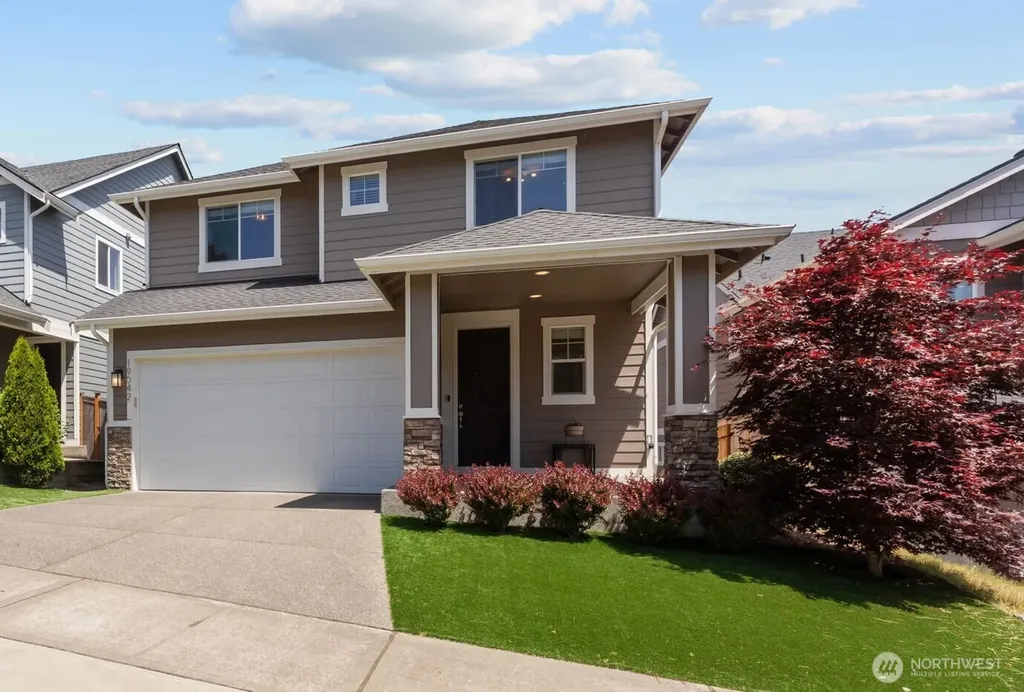 19042 123rd Avenue SE Renton WA 98058