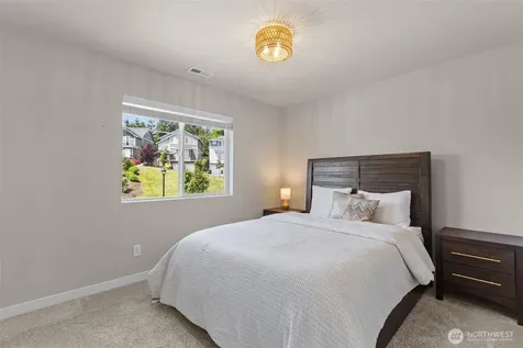 19042 123rd Avenue SE Renton WA 98058