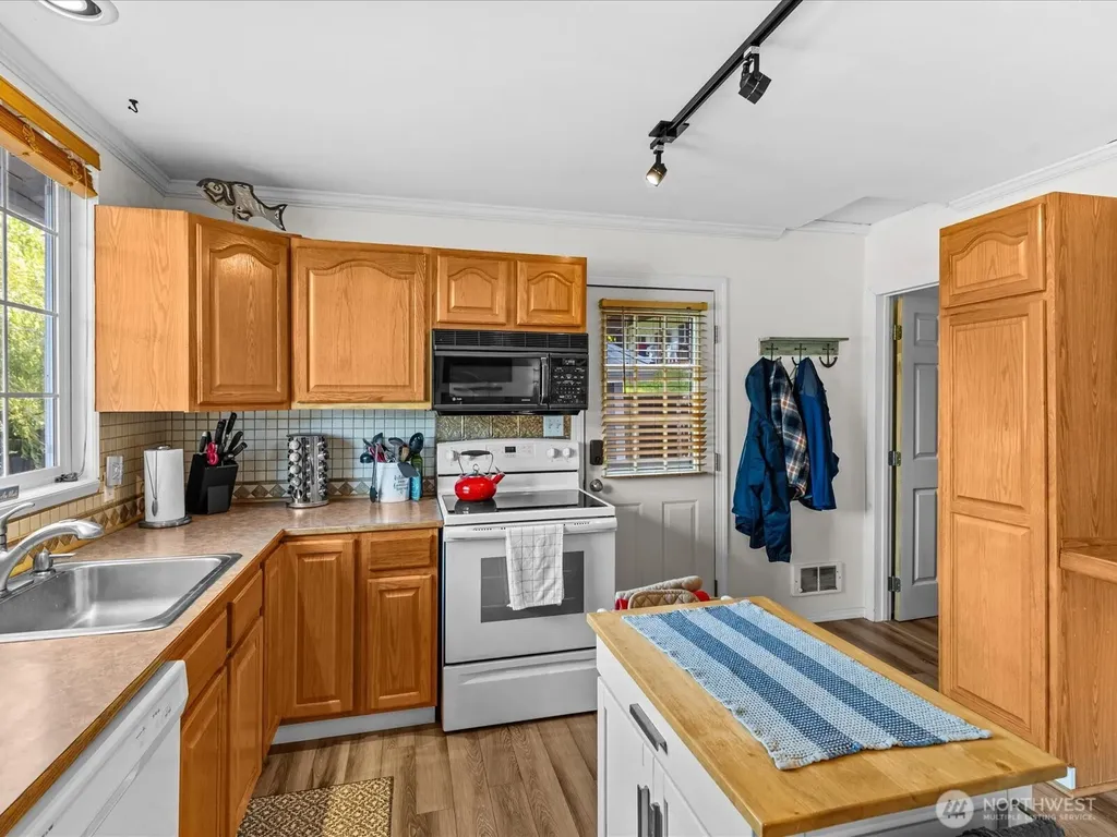 6819 Olive Avenue Stanwood WA 98292