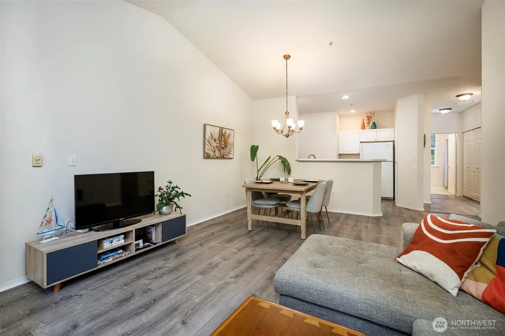 12712 Admiralty Way Everett WA 98204