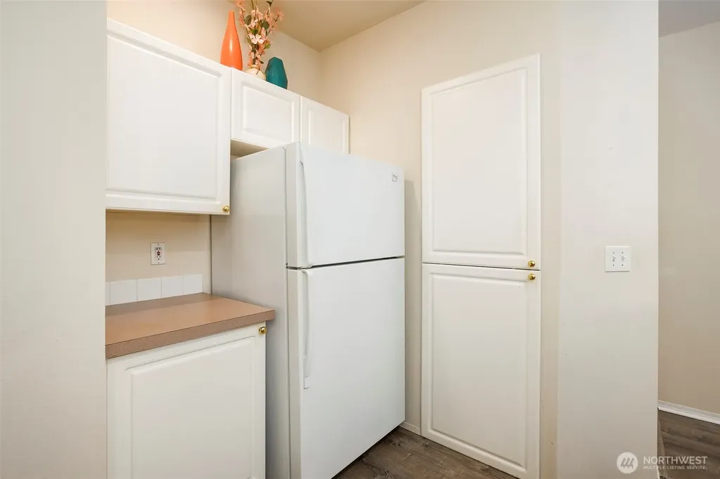 12712 Admiralty Way Everett WA 98204
