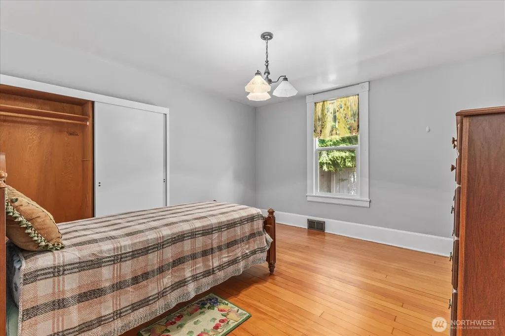 403 N Macleod Avenue Arlington WA 98223