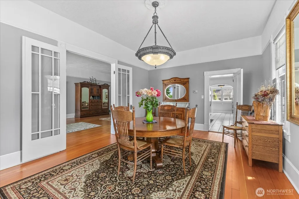 403 N Macleod Avenue Arlington WA 98223