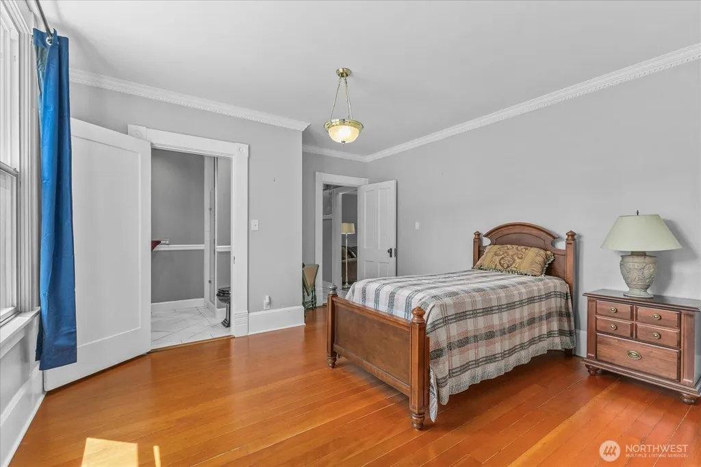 403 N Macleod Avenue Arlington WA 98223