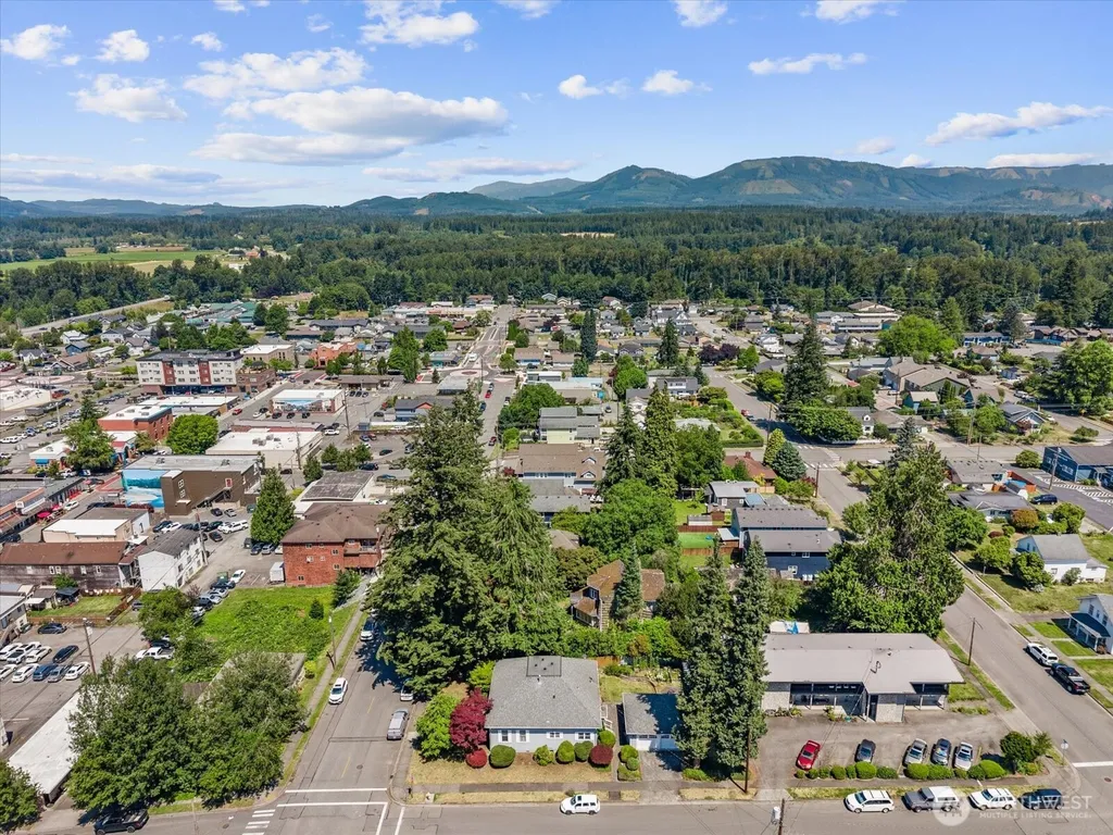 403 N Macleod Avenue Arlington WA 98223